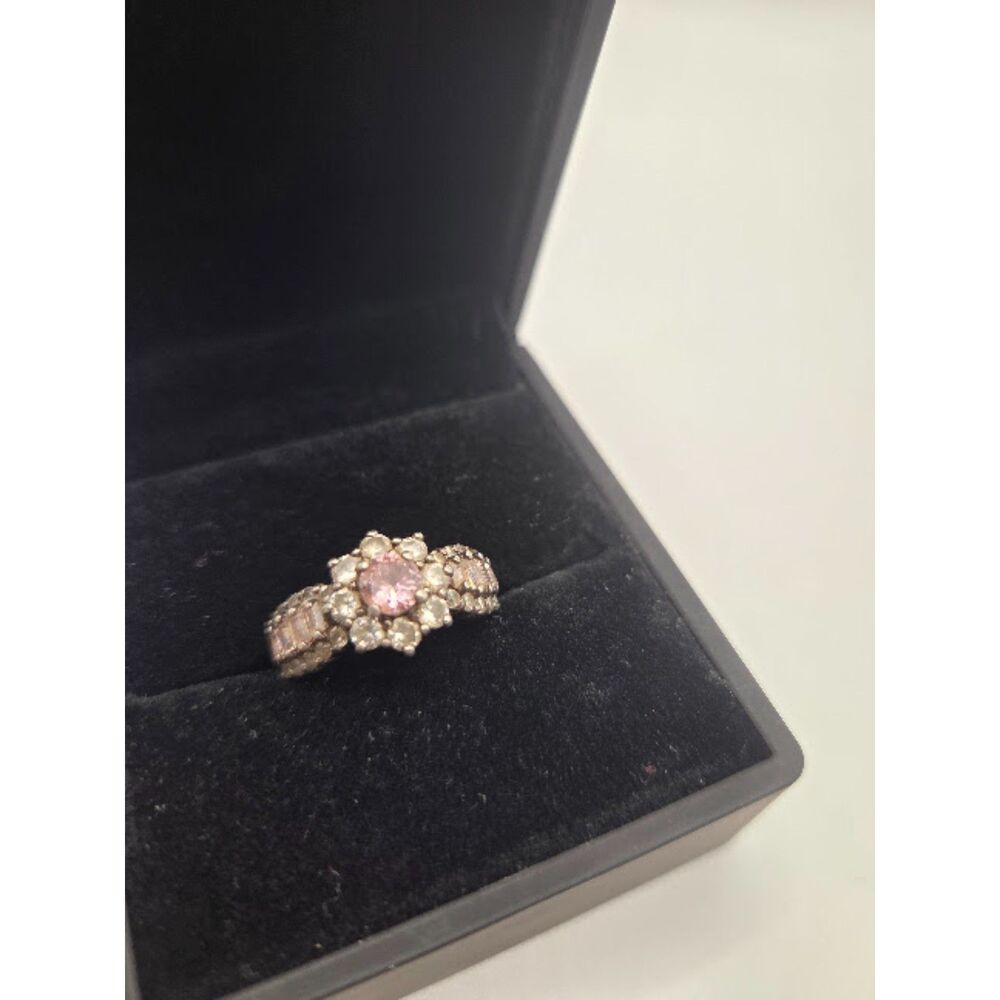 1912. Vintage 925 Sterling Silver Pink Glass Cluster Cocktail Ring